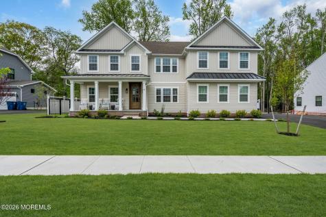 15 Charleston Street Farmingdale NJ 07727