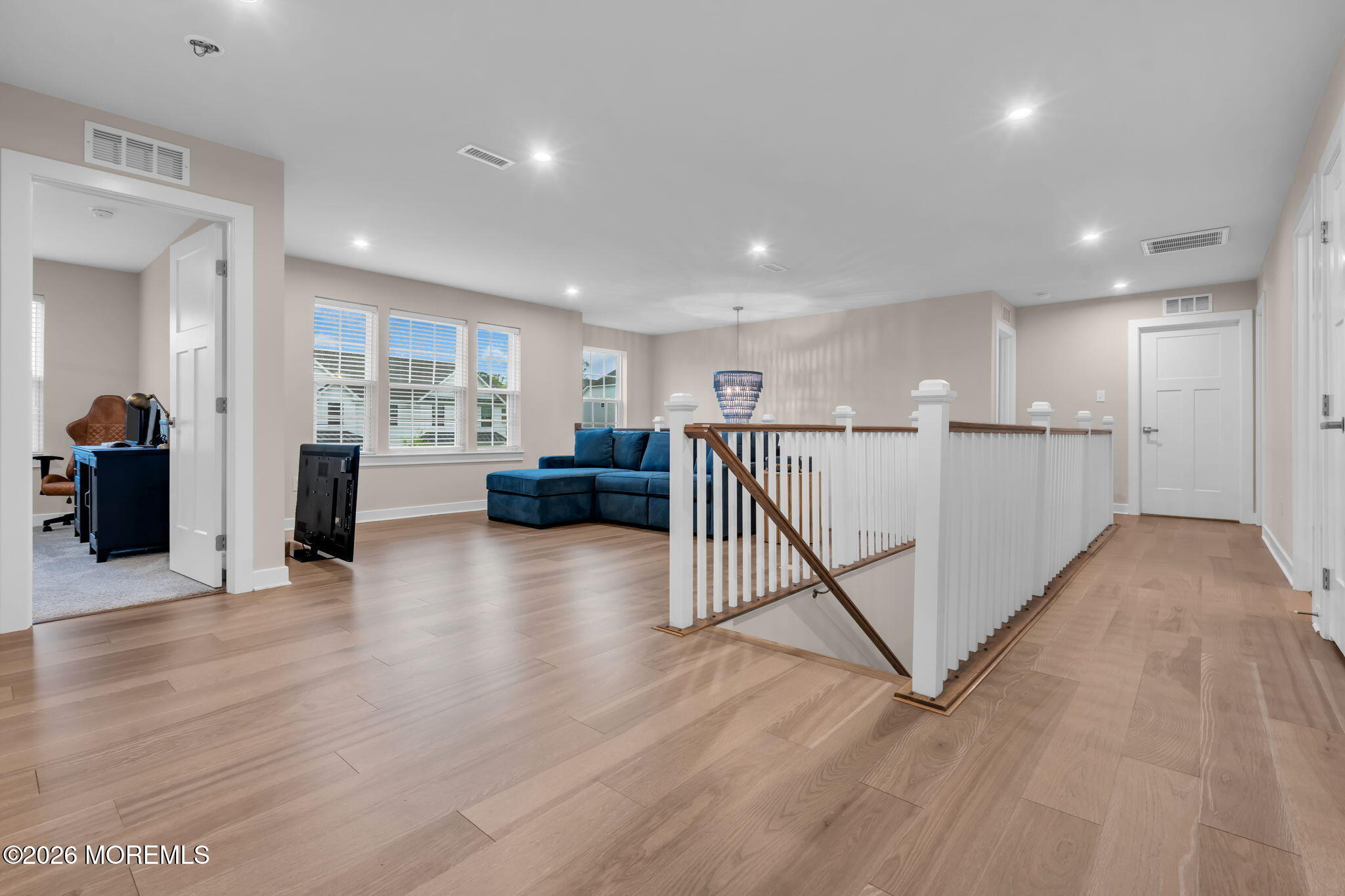 15 Charleston Street Farmingdale NJ 07727