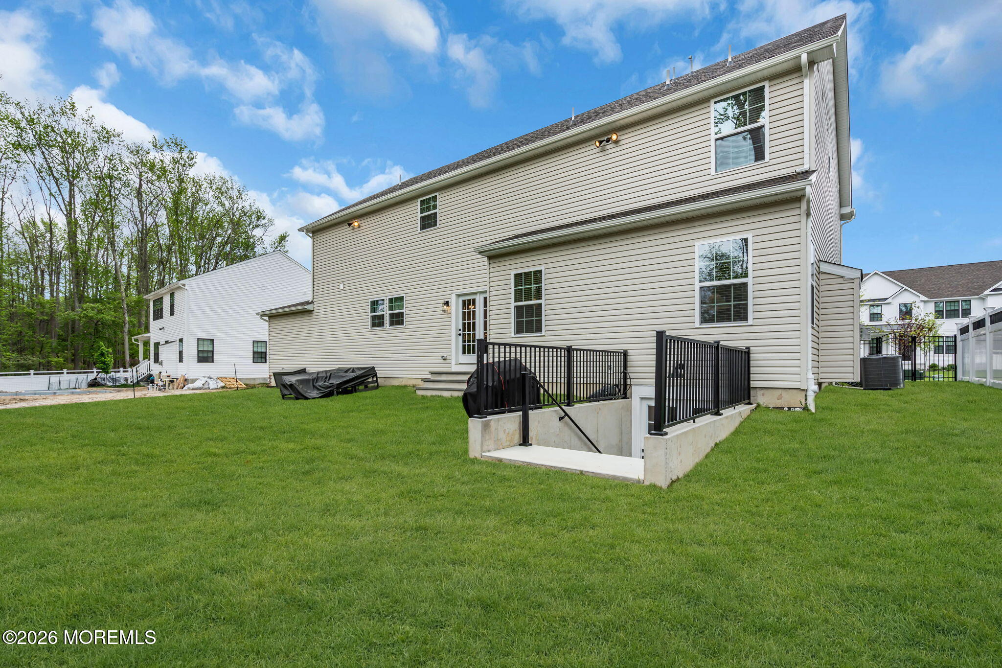 15 Charleston Street Farmingdale NJ 07727