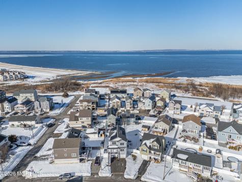 801 Bayview Avenue Union Beach NJ 07735