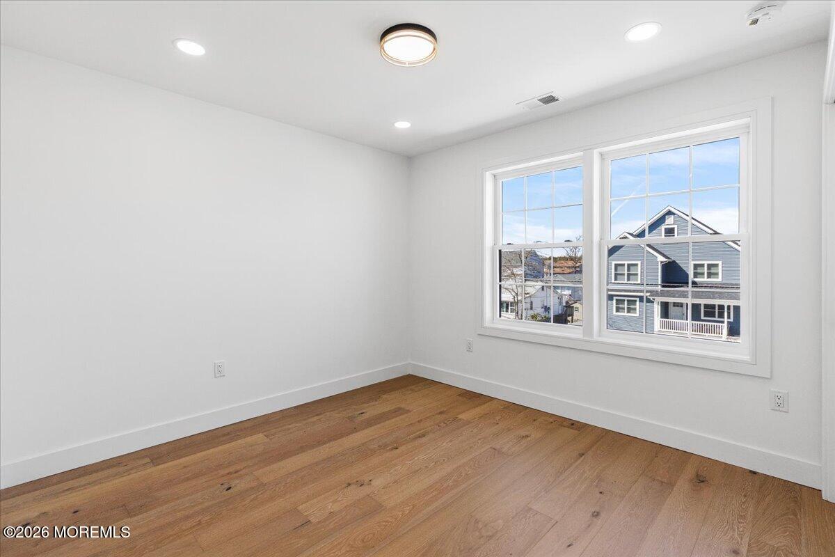 5 Shore Pine Drive Brick NJ 08723