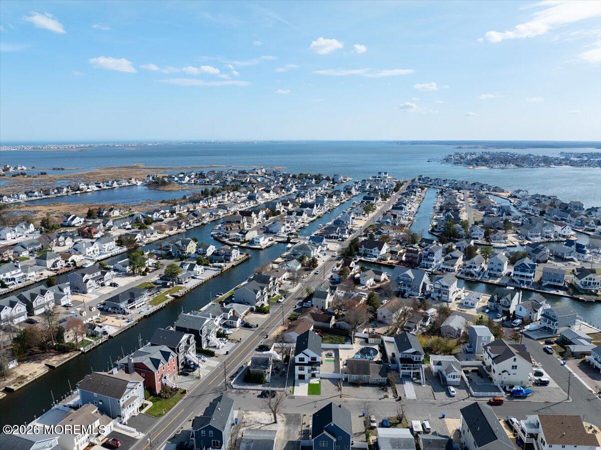 5 Shore Pine Drive Brick NJ 08723