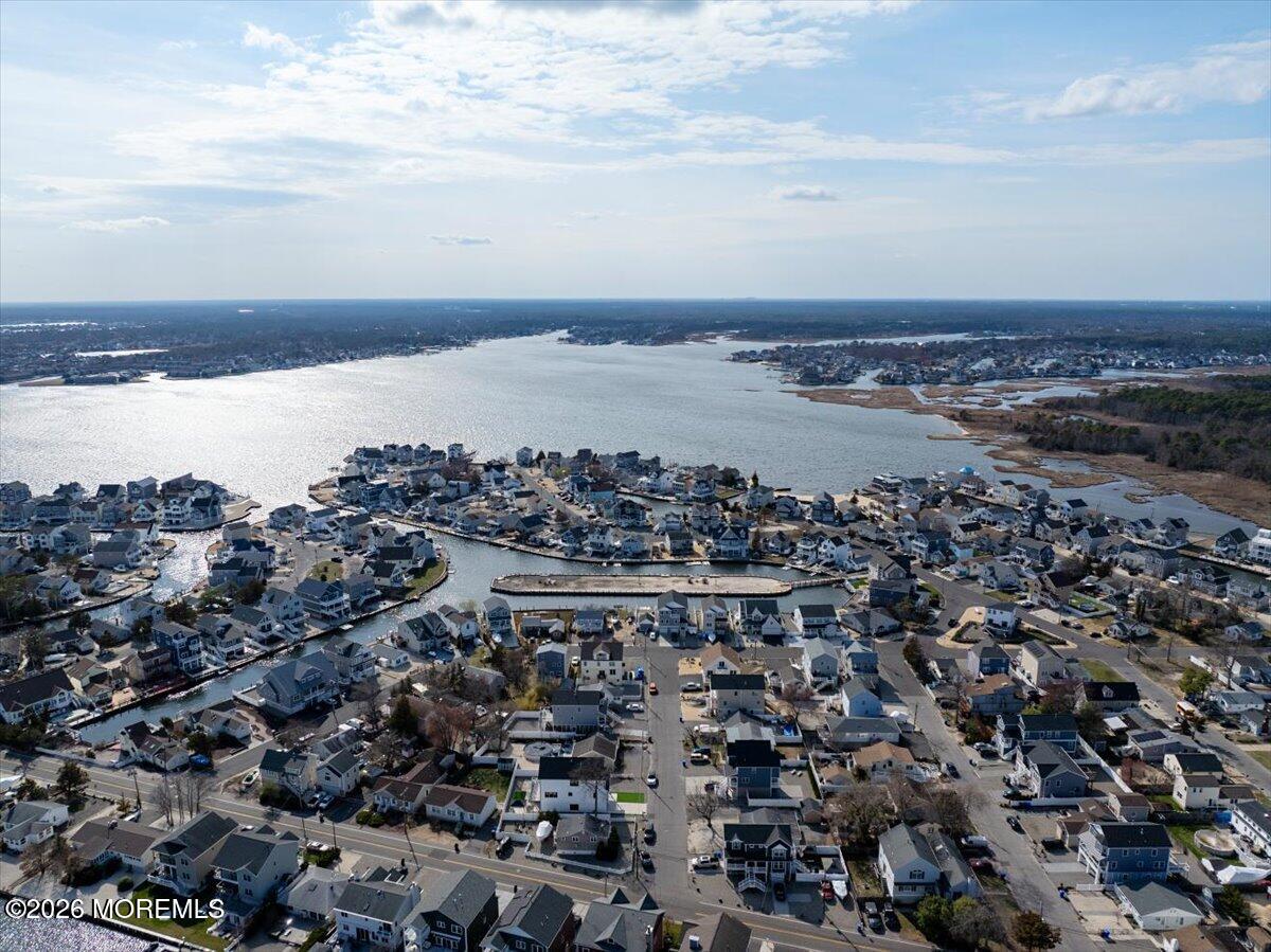 5 Shore Pine Drive Brick NJ 08723