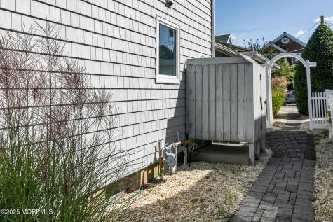 233 Curtis Point Drive Mantoloking NJ 08738
