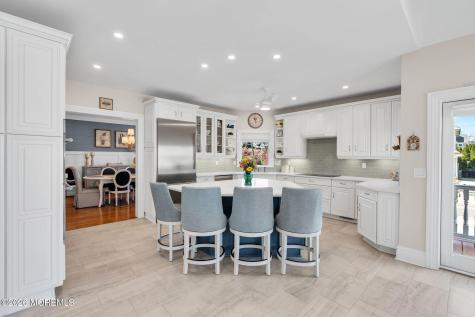 128 Sylvania Avenue Avon-by-the-sea NJ 07717