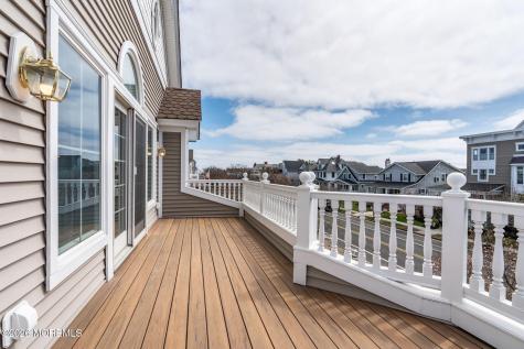 128 Sylvania Avenue Avon-by-the-sea NJ 07717