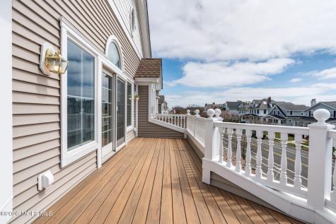 128 Sylvania Avenue Avon-by-the-sea NJ 07717
