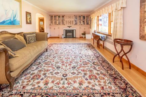 5 Pardun Avenue Milltown NJ 08850