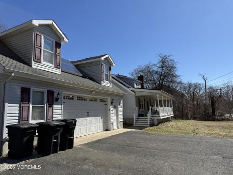 117 Driftway Road Howell NJ 07731