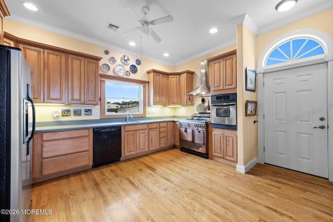 11 Betty Drive Manahawkin NJ 08050