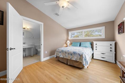 11 Betty Drive Manahawkin NJ 08050
