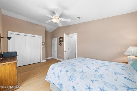11 Betty Drive Manahawkin NJ 08050