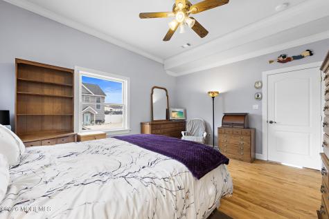 11 Betty Drive Manahawkin NJ 08050