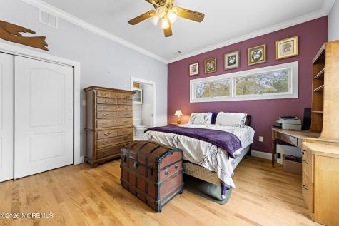 11 Betty Drive Manahawkin NJ 08050