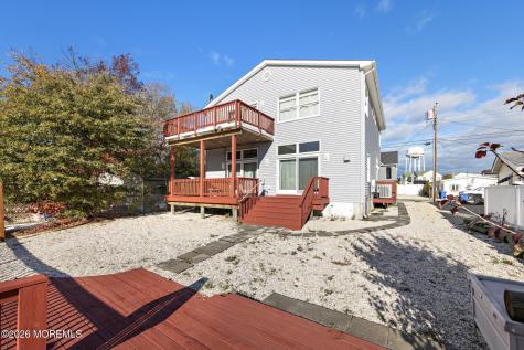 11 Betty Drive Manahawkin NJ 08050