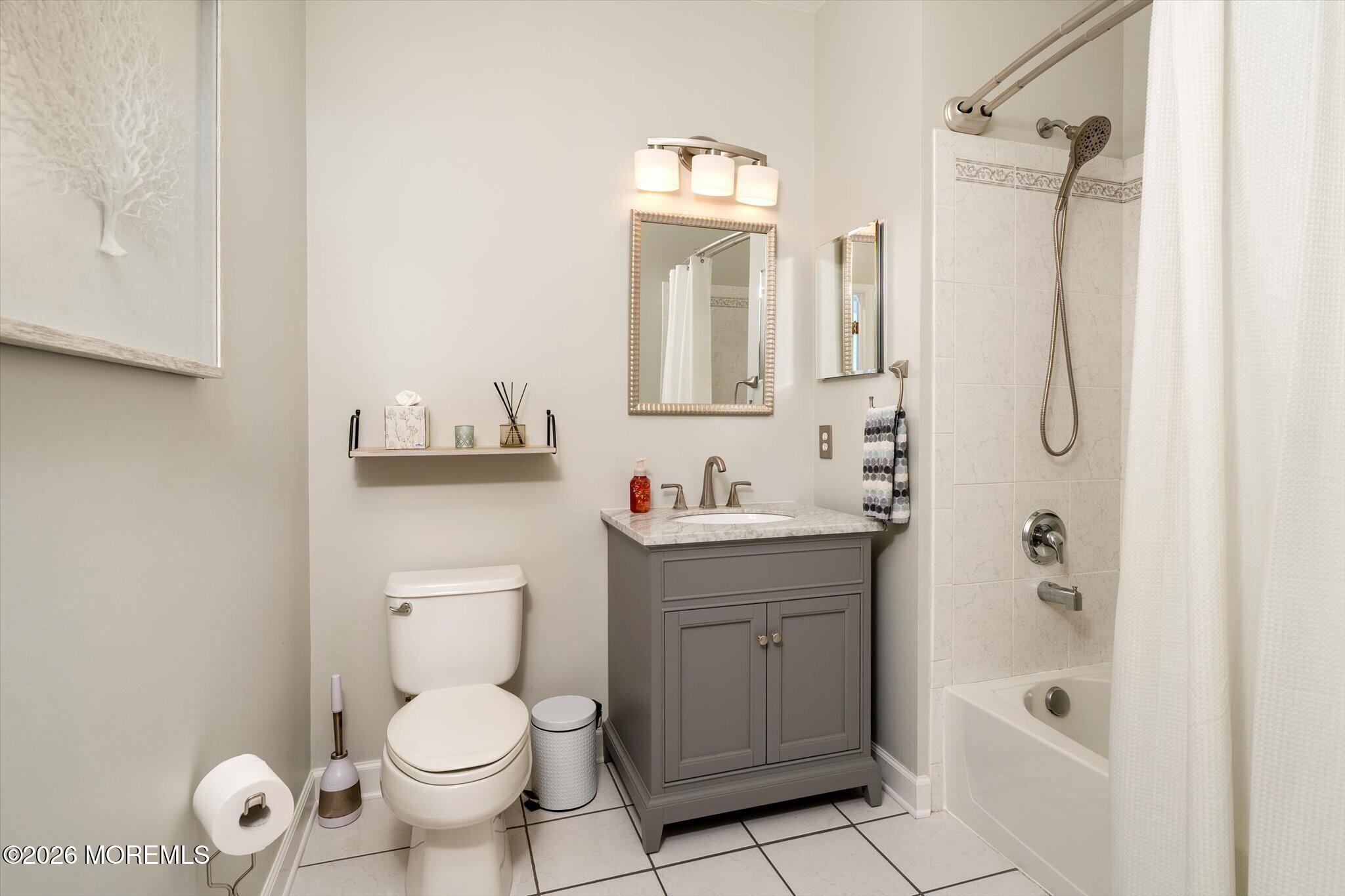 10 Sparrow Drive Hamilton NJ 08690