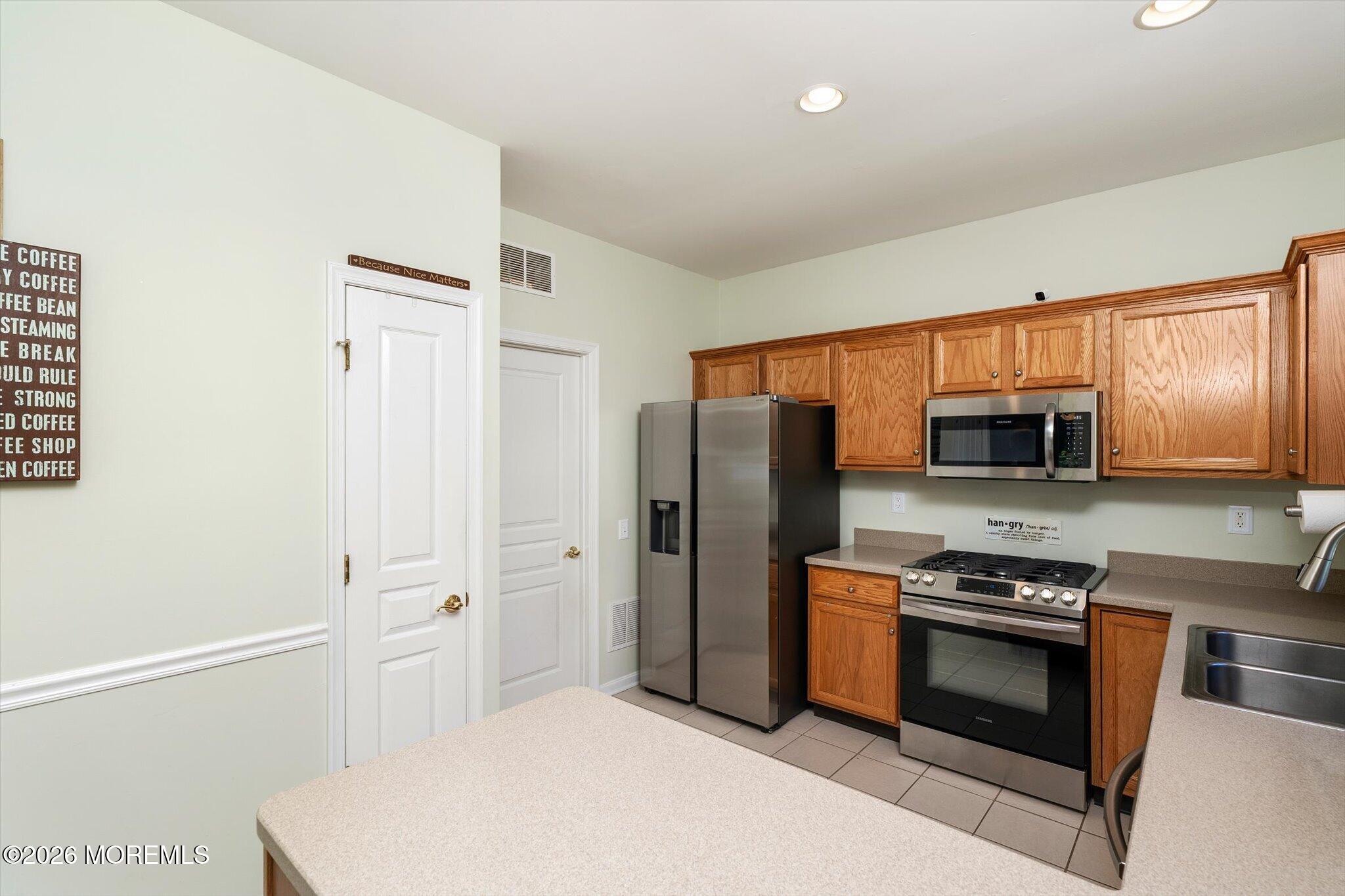 10 Sparrow Drive Hamilton NJ 08690