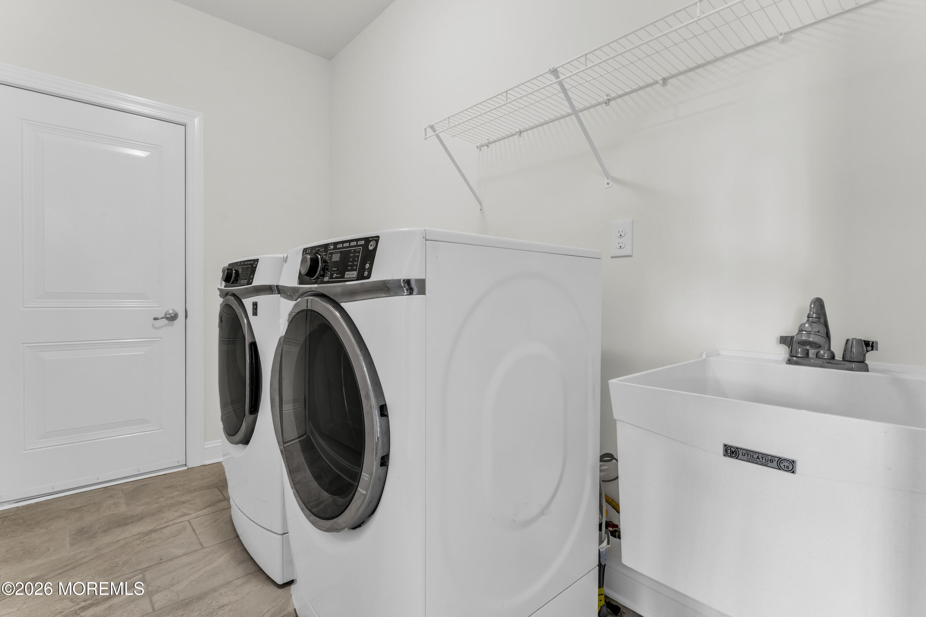 16 Butler Drive Barnegat NJ 08005