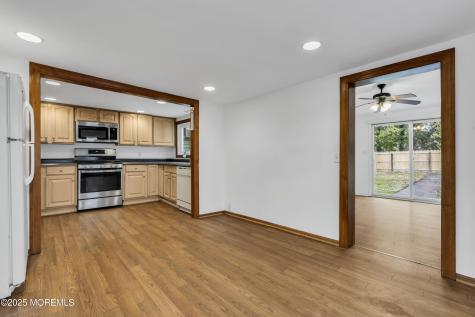9 Fountain Avenue Matawan NJ 07747