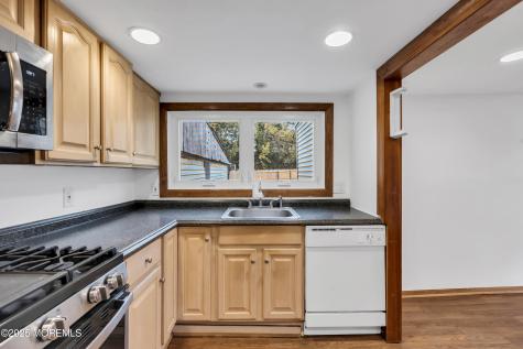 9 Fountain Avenue Matawan NJ 07747