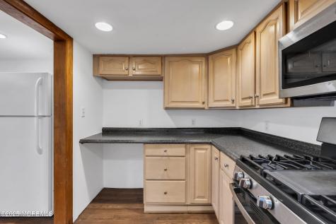 9 Fountain Avenue Matawan NJ 07747