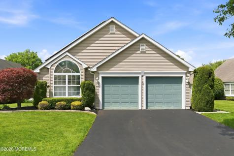 25 Ivy Hill Road Lakewood NJ 08701