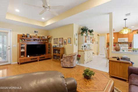 25 Ivy Hill Road Lakewood NJ 08701