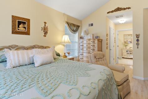25 Ivy Hill Road Lakewood NJ 08701
