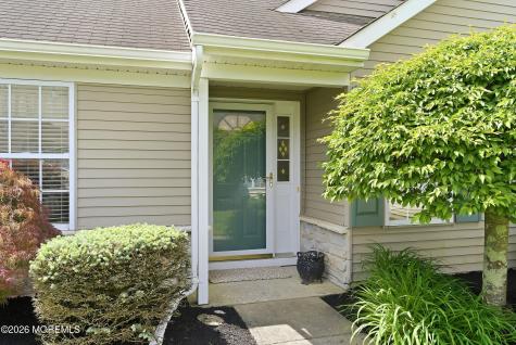 25 Ivy Hill Road Lakewood NJ 08701