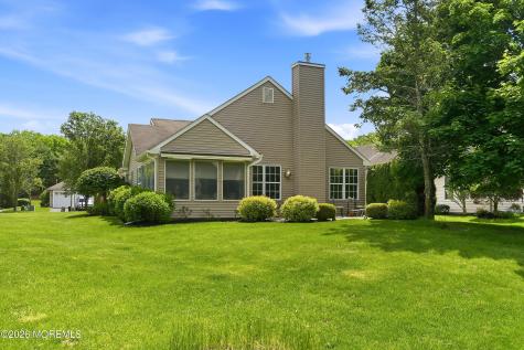 25 Ivy Hill Road Lakewood NJ 08701