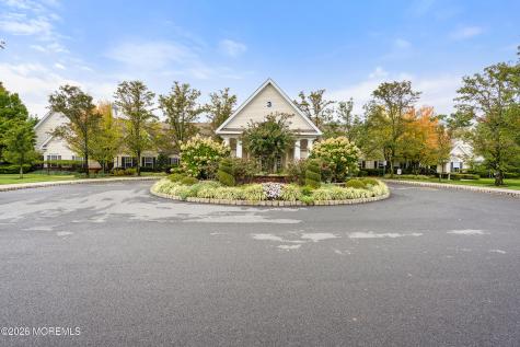 25 Ivy Hill Road Lakewood NJ 08701
