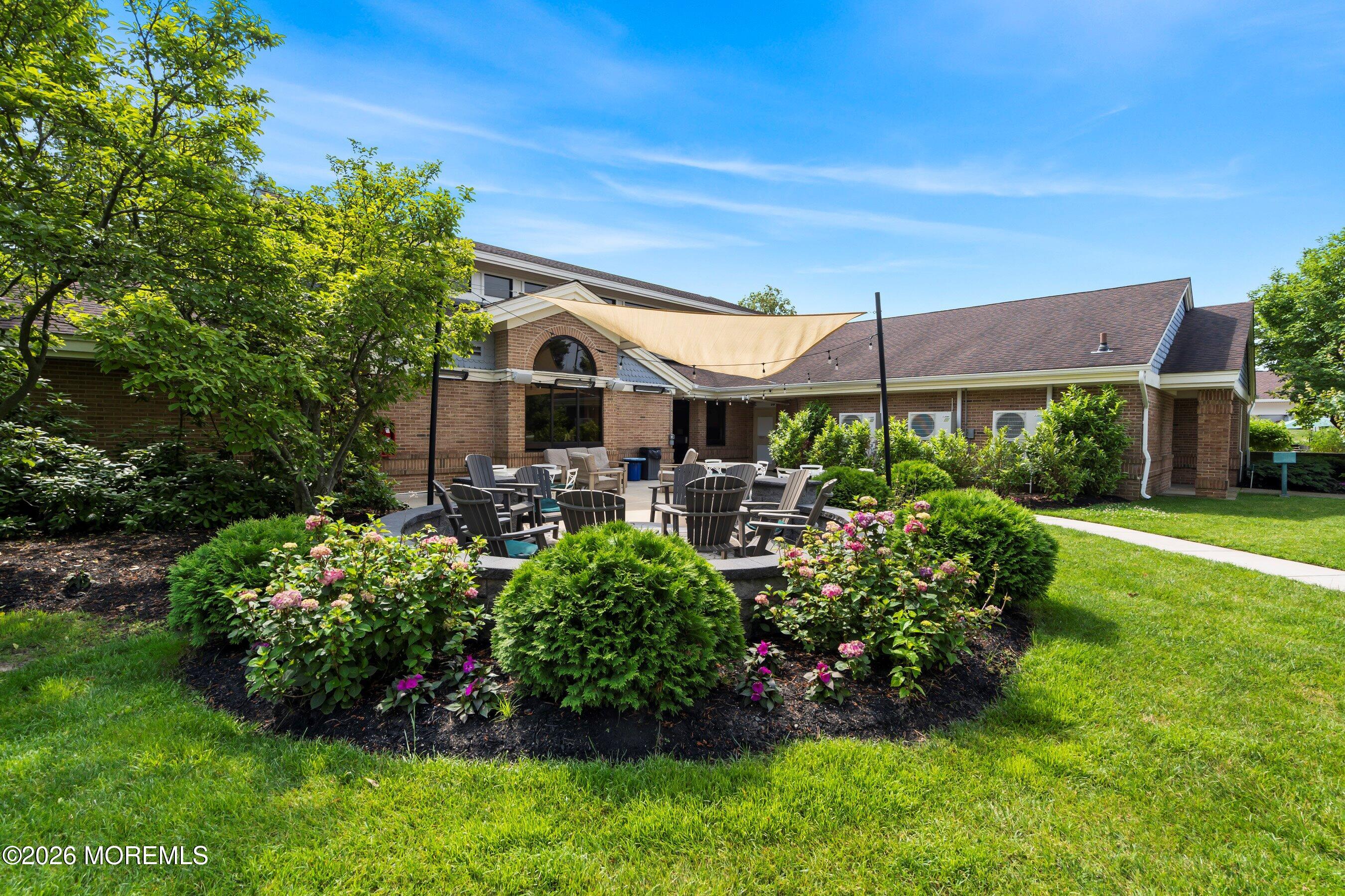 21 Cambridge Circle Manchester NJ 08759