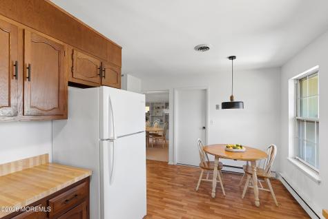 21 Cambridge Circle Manchester NJ 08759