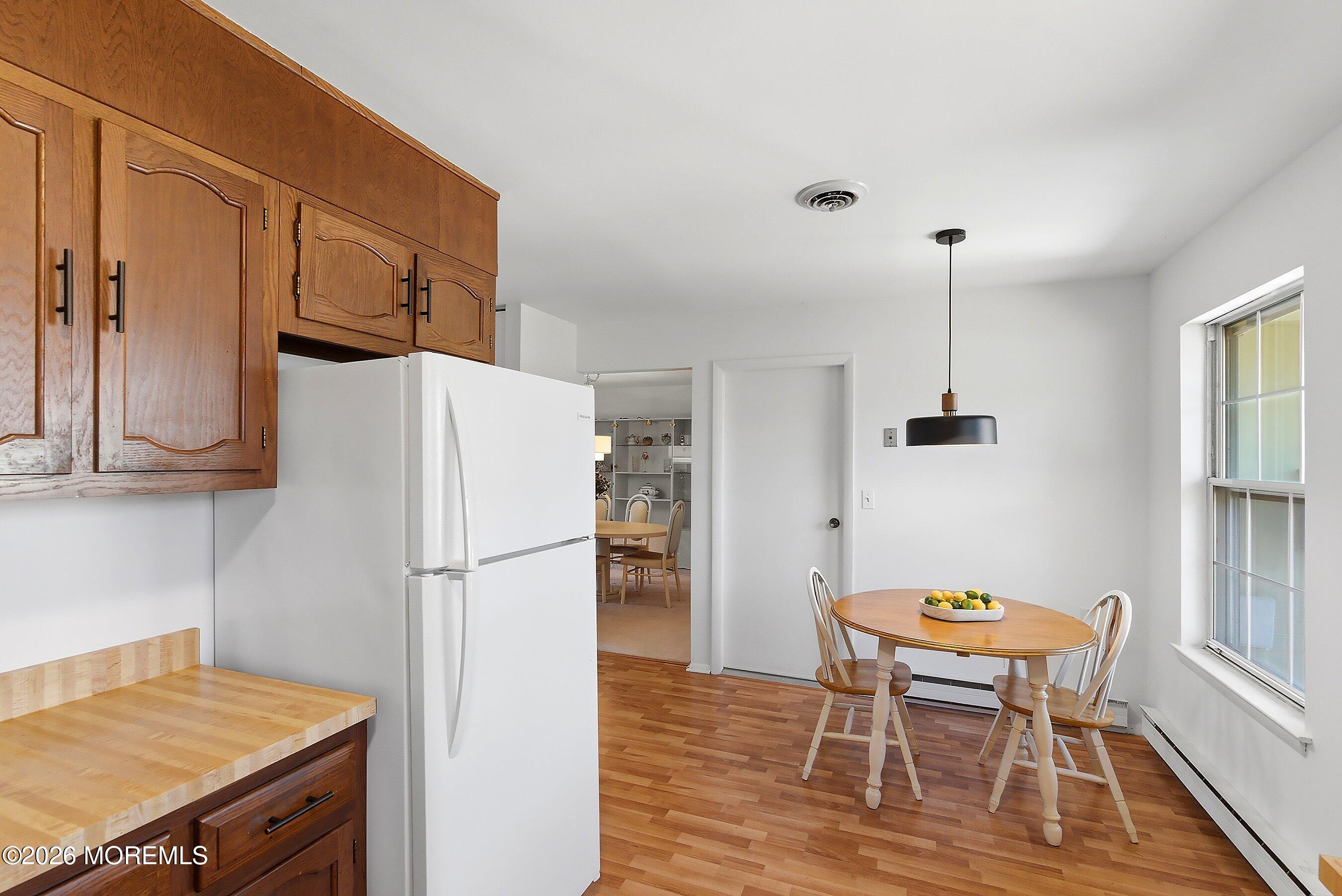 21 Cambridge Circle Manchester NJ 08759