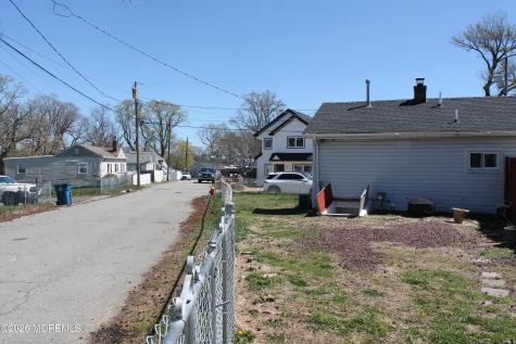 235 Alpine Way Laurence Harbor NJ 08879