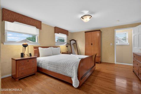 24 Deerwood Avenue Edison NJ 08817