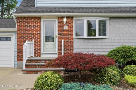 24 Deerwood Avenue Edison NJ 08817