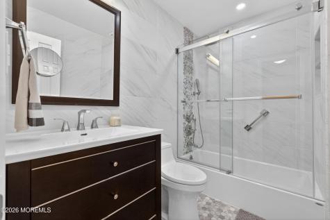 24 Deerwood Avenue Edison NJ 08817
