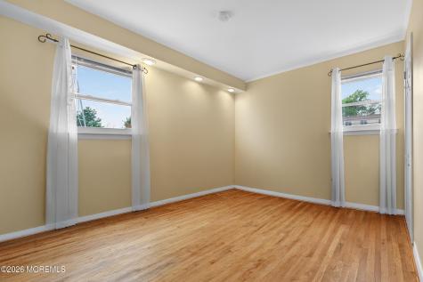 24 Deerwood Avenue Edison NJ 08817