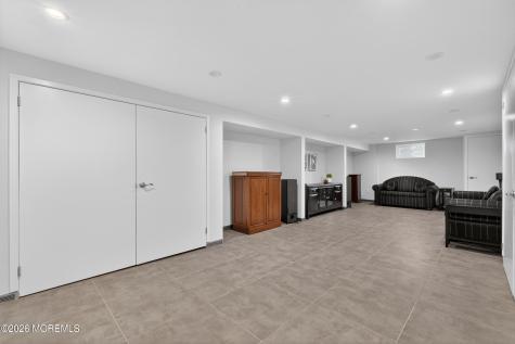24 Deerwood Avenue Edison NJ 08817