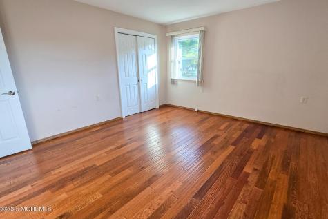 593 Jamaica Boulevard Toms River NJ 08757