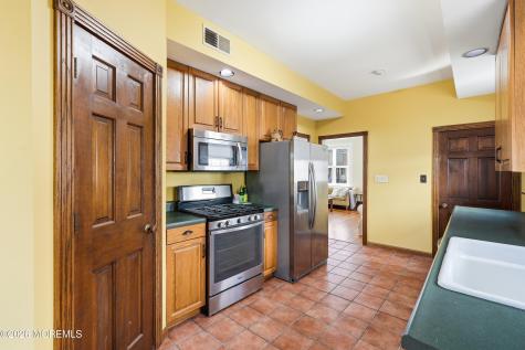 26 Chestnut Street Red Bank NJ 07701