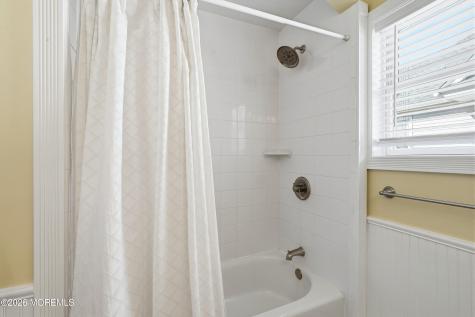 26 Chestnut Street Red Bank NJ 07701