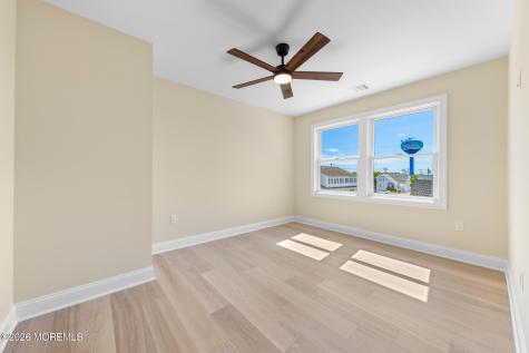15 W Ohio Avenue Long Beach Twp NJ 08008