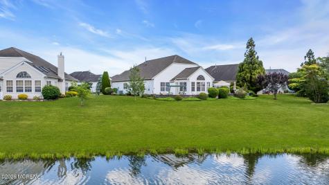 5 Donatello Drive Manchester NJ 08759