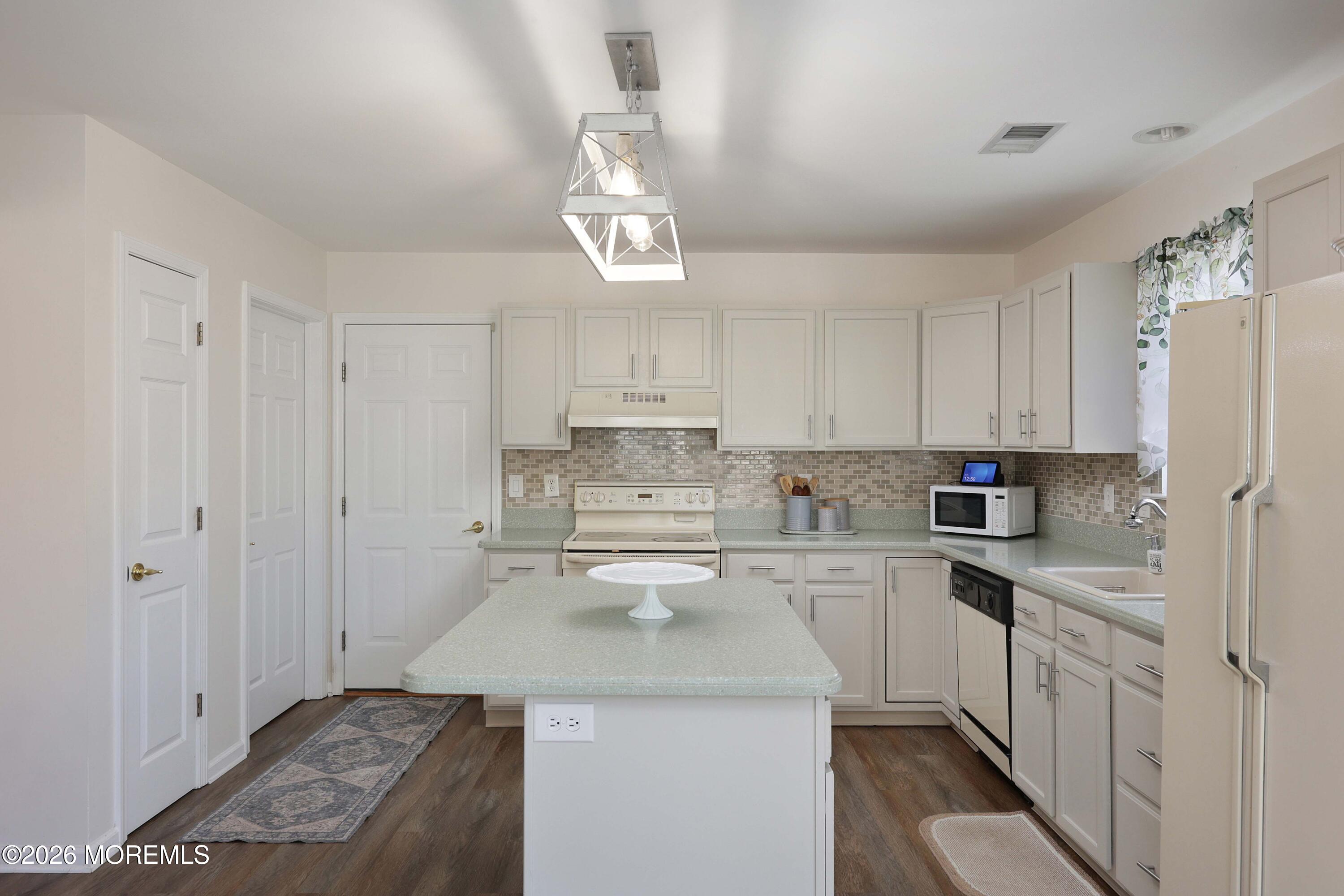 2923 Rockhill Lane Toms River NJ 08755