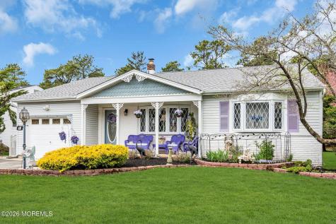 17 Sheepshead Drive Toms River NJ 08757