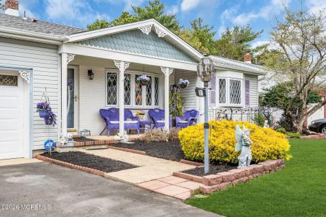 17 Sheepshead Drive Toms River NJ 08757