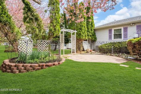 17 Sheepshead Drive Toms River NJ 08757
