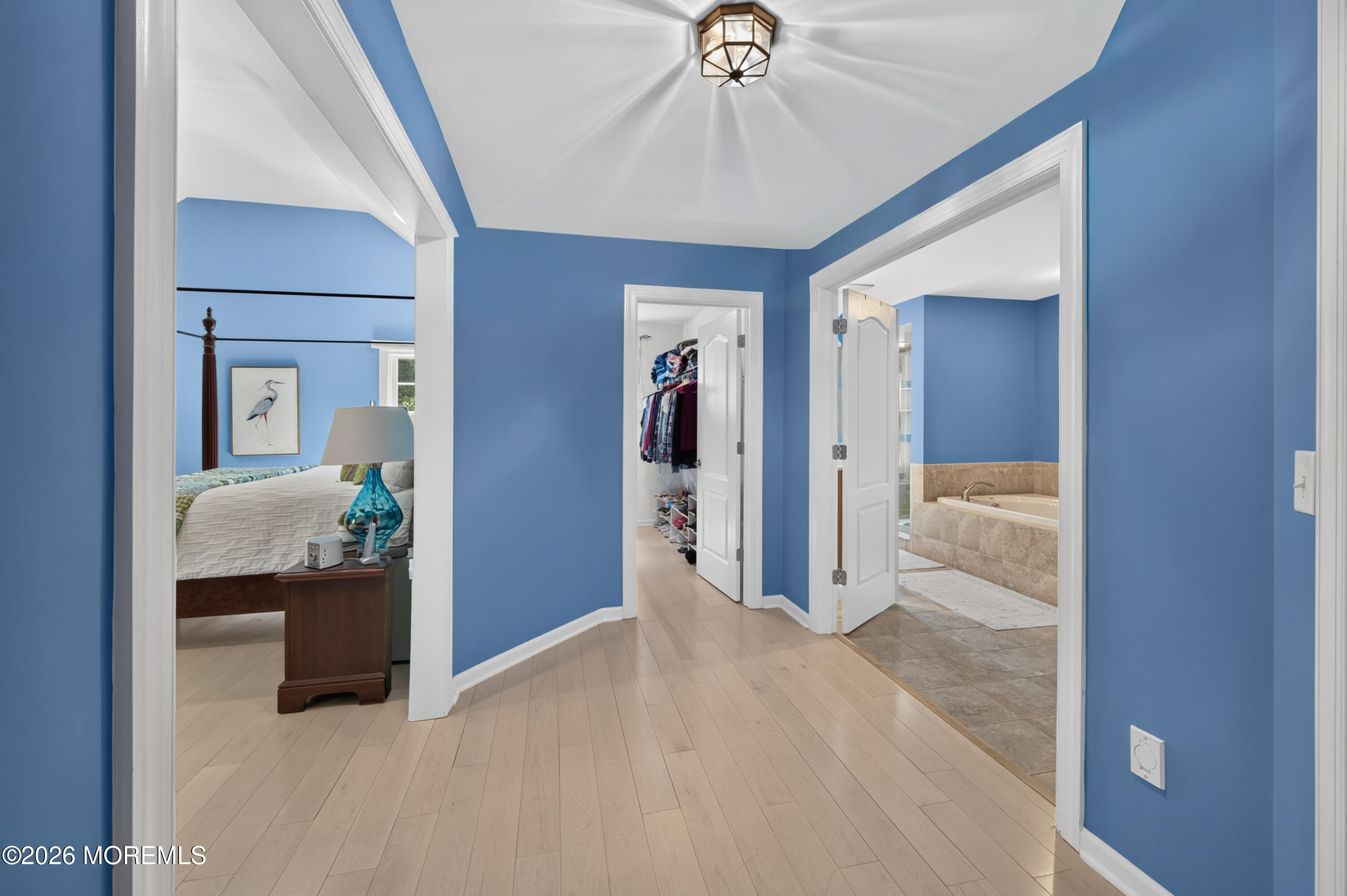 34 La Valley Drive Manalapan NJ 07726